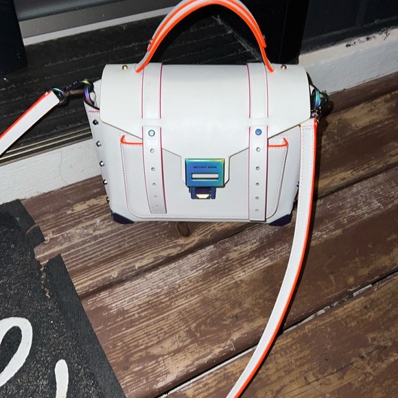 Micheal kors satchel manhattan - Picture 1 of 4